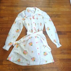 VTG 60s/70s Cream Floral Orange and Pink Cottagecore Ruffled Mini Dress